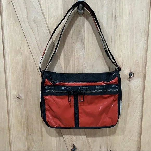 Lesportsac Deluxe Everyday Bag Messenger Bag Aztec Burnt Orange - Picture 2 of 16